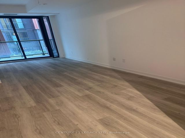 301 - 28 Eastern Ave