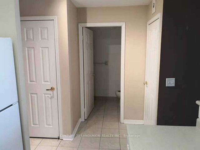 308 - 22 Olive Ave
