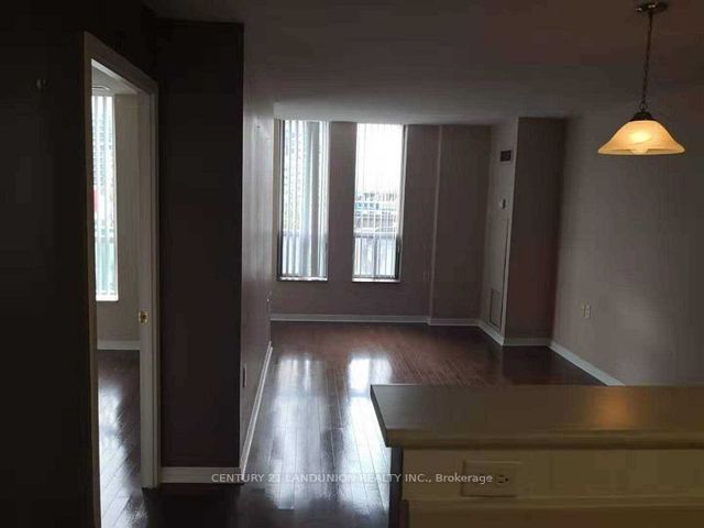 308 - 22 Olive Ave