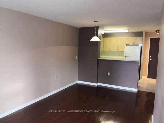 308 - 22 Olive Ave