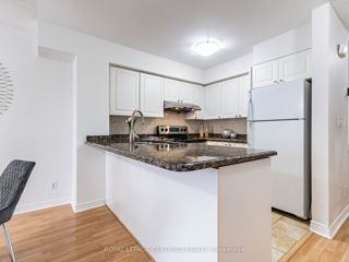 6 - 55 Cedarcroft Blvd