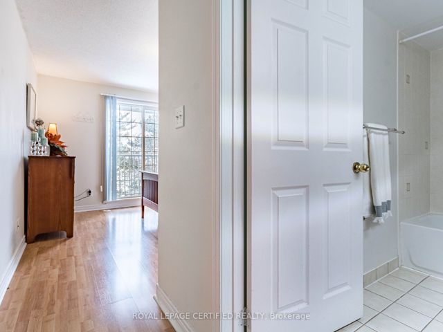 6 - 55 Cedarcroft Blvd