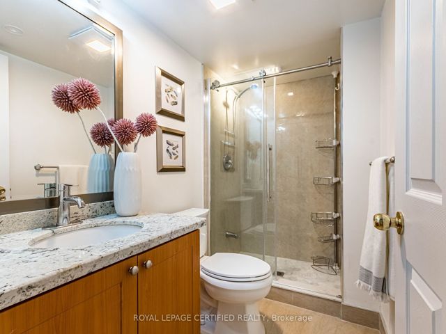 6 - 55 Cedarcroft Blvd