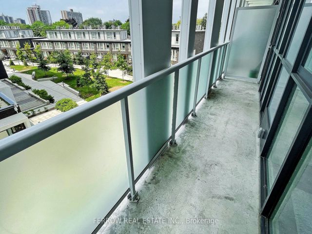 303 - 188 Fairview Mall Dr