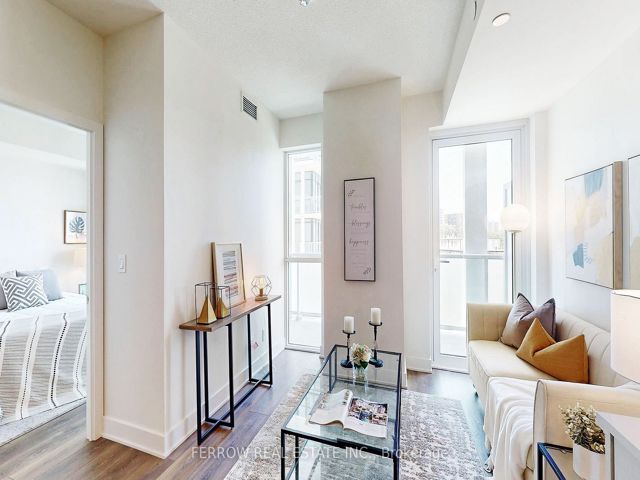 303 - 188 Fairview Mall Dr