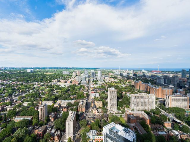4613 - 251 Jarvis St