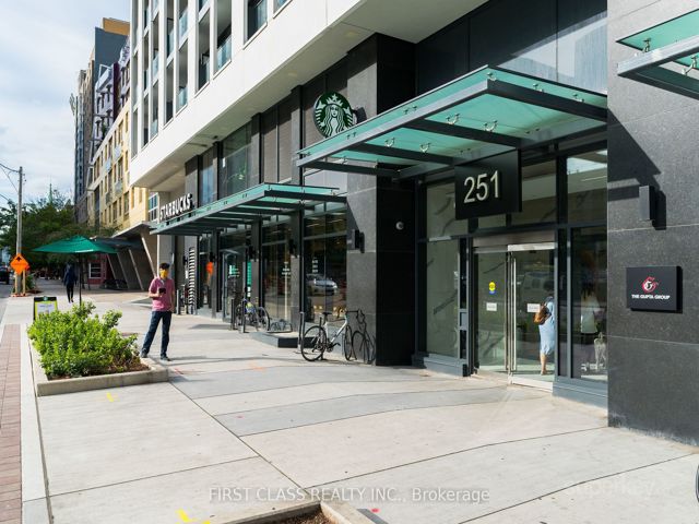 4613 - 251 Jarvis St