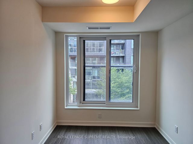 308 - 425 Front St E