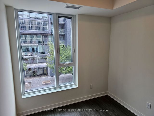 308 - 425 Front St E