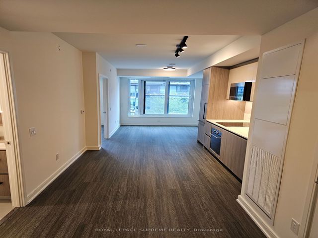 308 - 425 Front St E