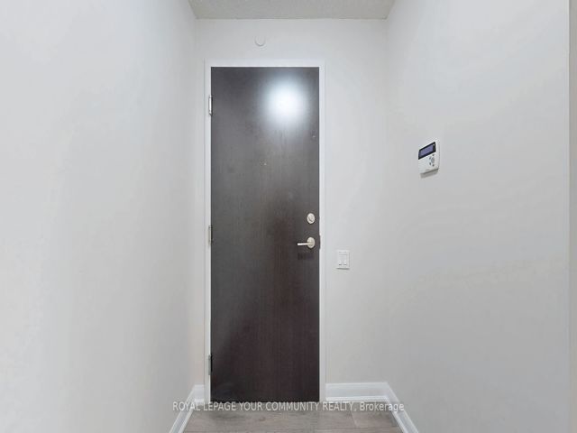 1012 - 5162 Yonge St