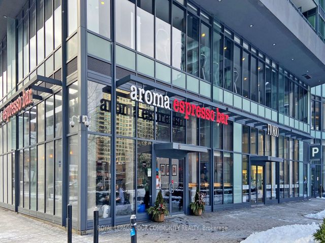 1012 - 5162 Yonge St