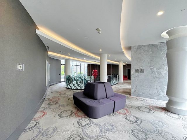 1012 - 5162 Yonge St