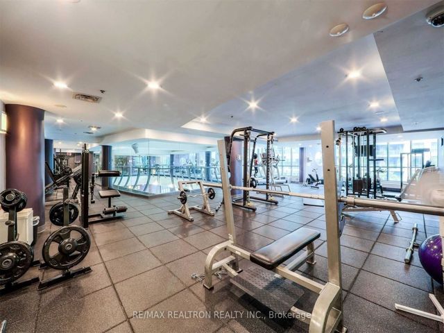 1410 - 231 Fort York Blvd