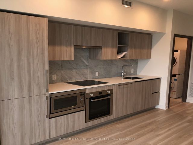 3302 - 19 Bathurst St