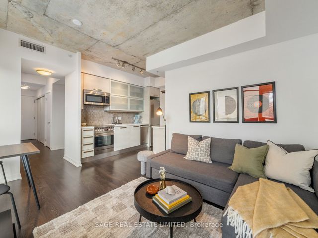 301 - 1205 Queen St W