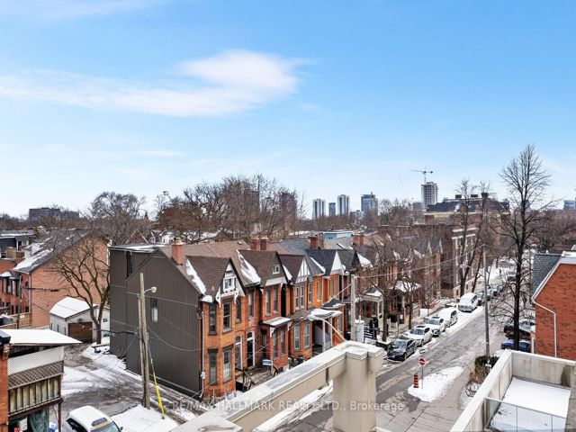 413 - 225 Wellesley St E