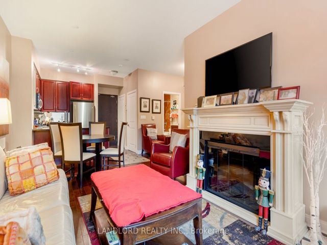 209 - 21 Scollard St