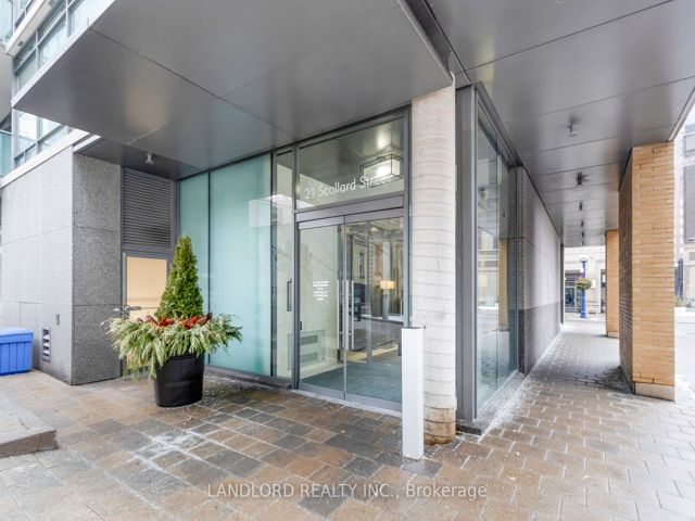 209 - 21 Scollard St