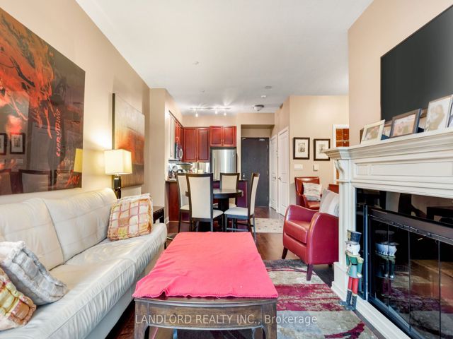 209 - 21 Scollard St