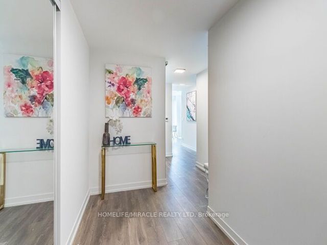 PH108 - 60 Shuter St
