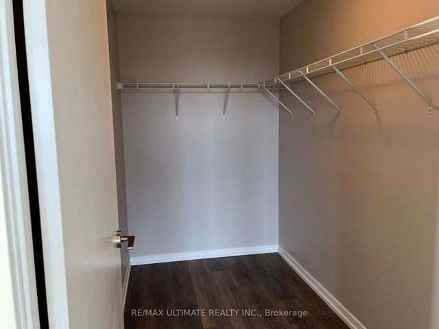 1113 - 3237 Bayview Ave