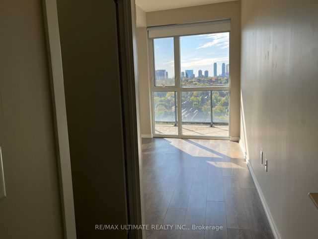 1113 - 3237 Bayview Ave