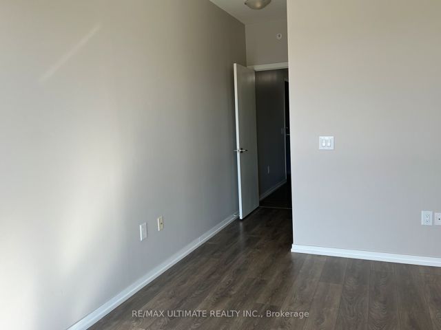 1113 - 3237 Bayview Ave