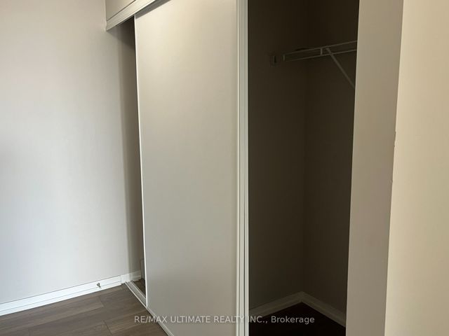 1113 - 3237 Bayview Ave