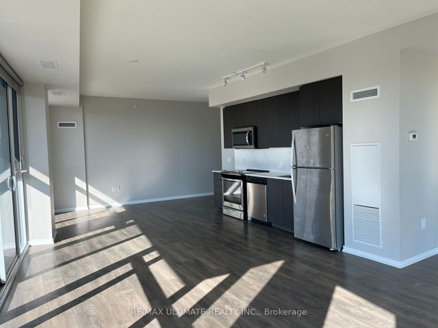 1113 - 3237 Bayview Ave