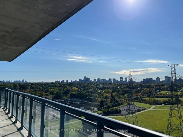 1113 - 3237 Bayview Ave