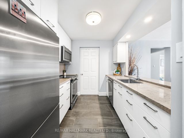 303 - 70 Mill St