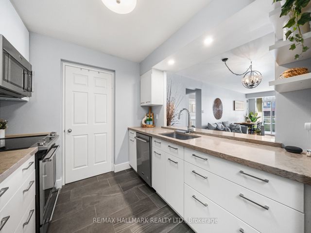 303 - 70 Mill St