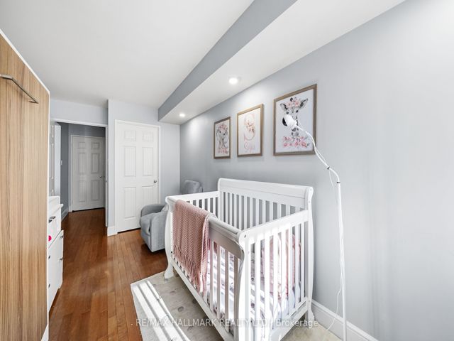 303 - 70 Mill St