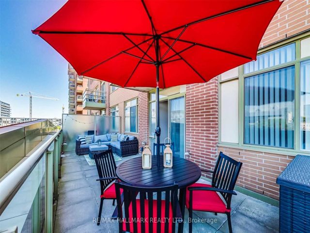 303 - 70 Mill St