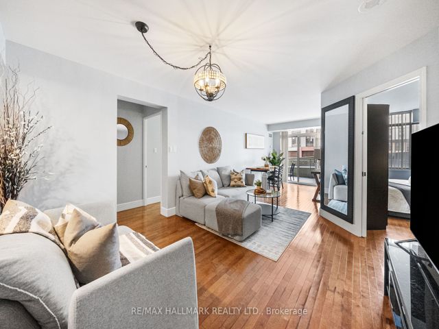 303 - 70 Mill St