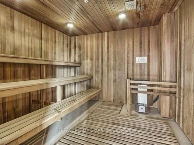 2702 - 75 Queens Wharf Rd
