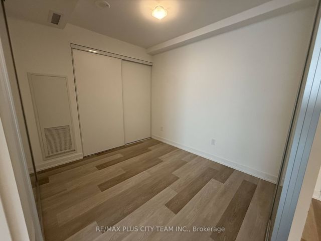 222 - 28 Eastern Ave
