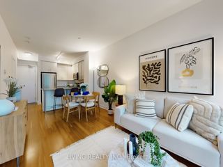 703 - 438 King St