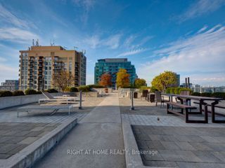 1001 - 68 Abell St