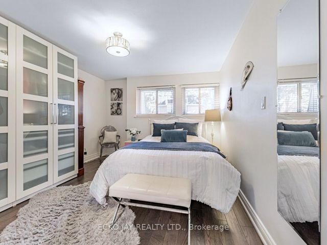 17 - 90 George Henry Blvd