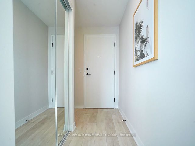 S808 - 180 Mill St