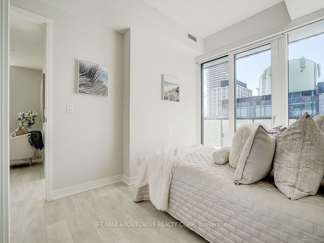 S808 - 180 Mill St