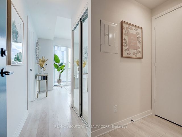 S808 - 180 Mill St
