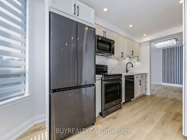 410 - 1131 Steeles Ave W
