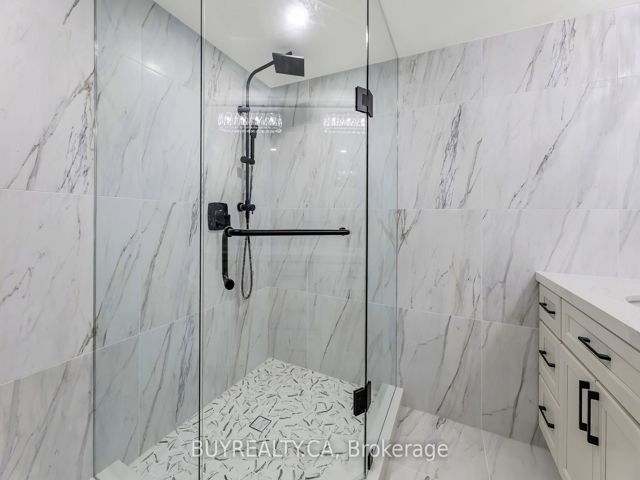 410 - 1131 Steeles Ave W