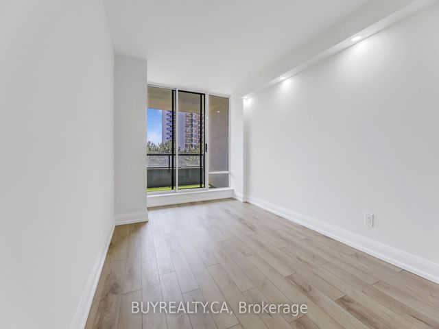 410 - 1131 Steeles Ave W