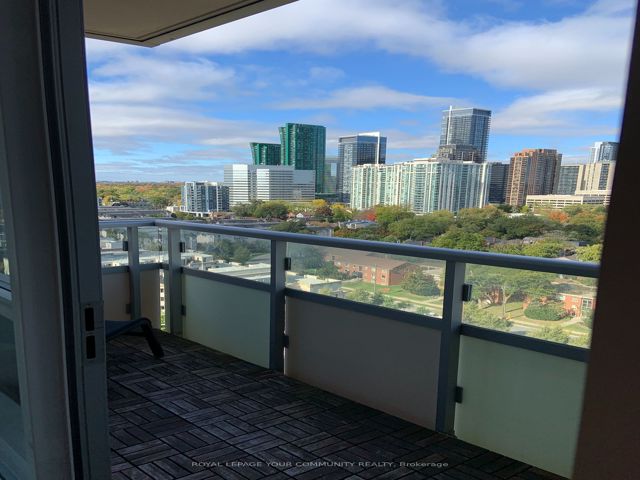 1512 - 120 Harrison Garden Blvd