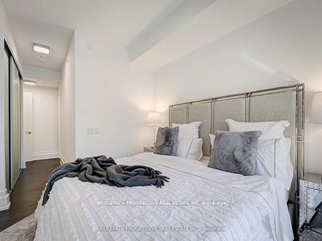 401 - 3 Southvale Dr