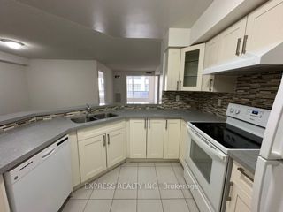 307 - 152 St Patrick St